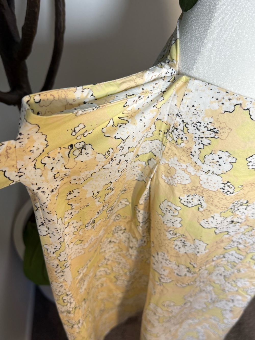 COS Floral Yellow Midi Wrap Skirt - Lightweight Summer Print - Picture 5 of 10